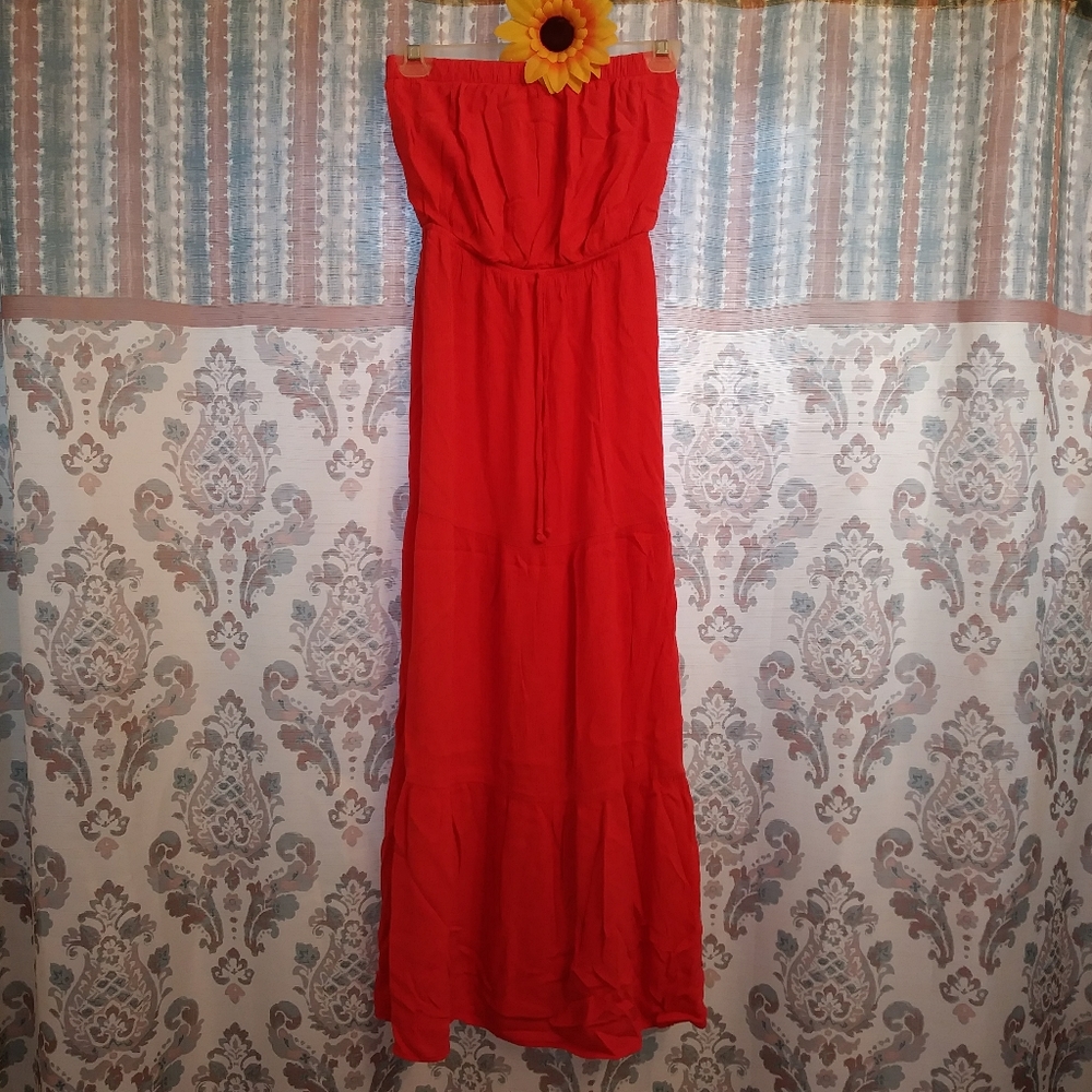 Socialite Strapless Orange/Coral Maxi Dress
